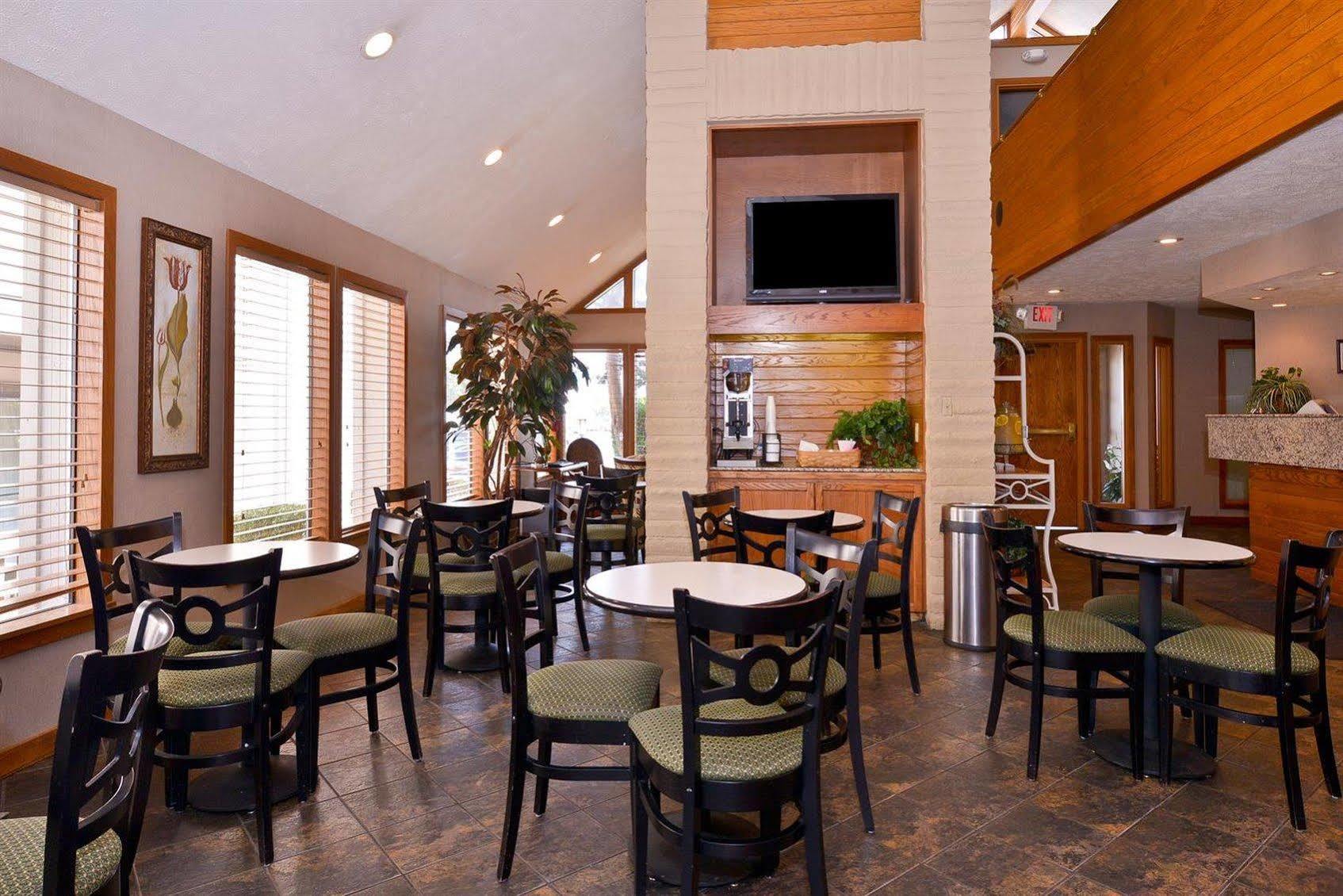 Mainstay Suites Springfield South - Battlefield Rd Exterior photo
